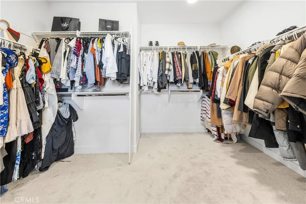 28631 Bloom Saugus, CA 91350