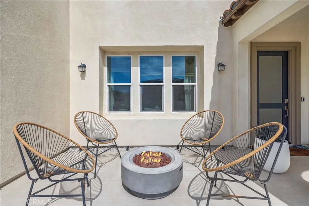 28631 Bloom Saugus, CA 91350
