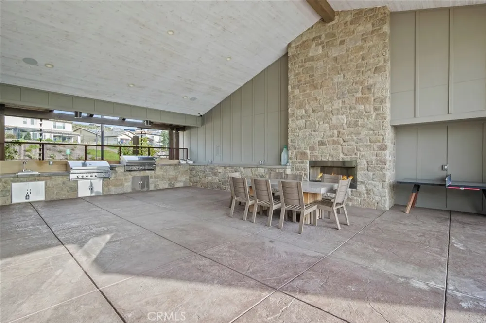 28631 Bloom Saugus, CA 91350