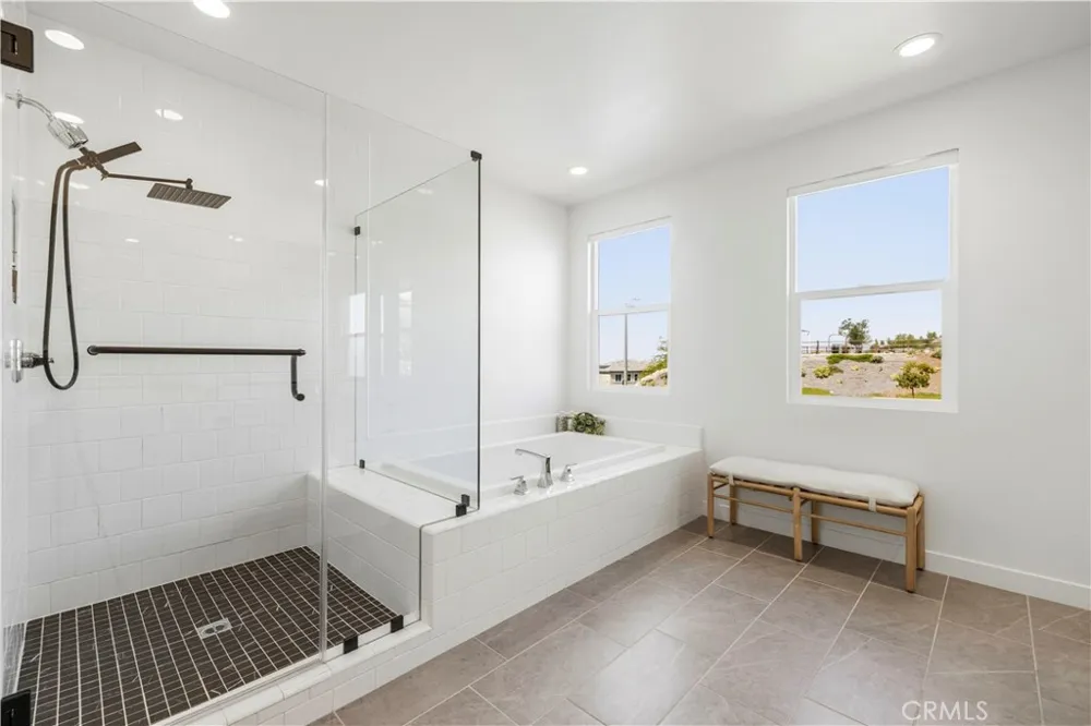 28631 Bloom Saugus, CA 91350