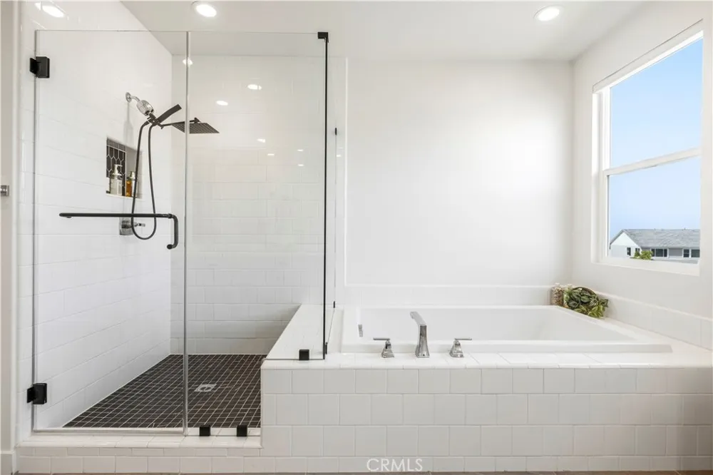 28631 Bloom Saugus, CA 91350