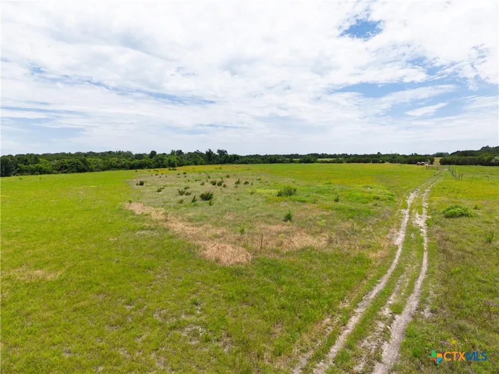 CR 425 Hamilton, TX 76531