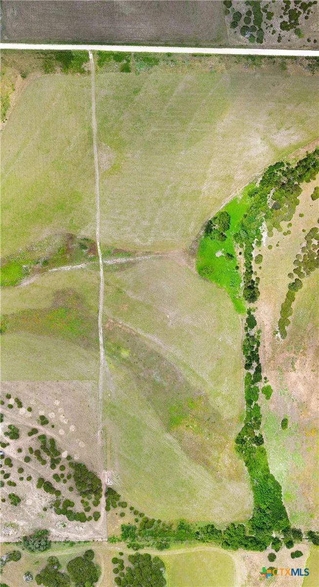 CR 425 Hamilton, TX 76531