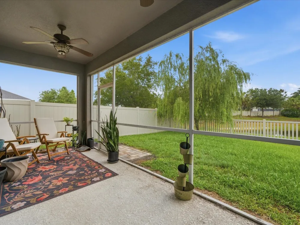 17735 BRIGHT WHEAT DRIVE Lithia, FL 33547