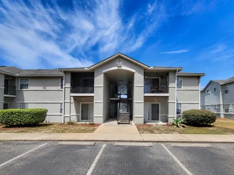 3705 SW 27TH STREET #818
