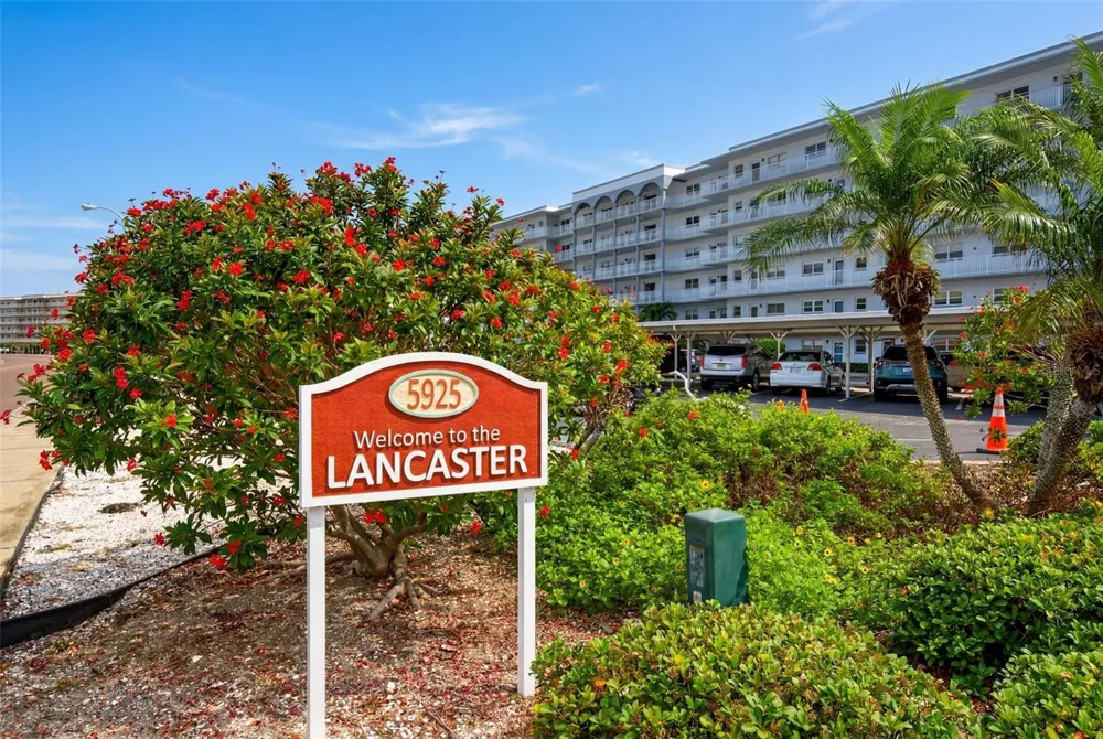 5925 SHORE BOULEVARD S #108 Gulfport, FL 33707