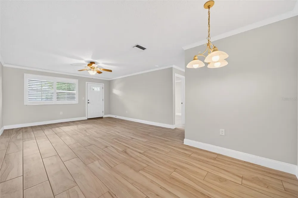 5925 SHORE BOULEVARD S #108 Gulfport, FL 33707
