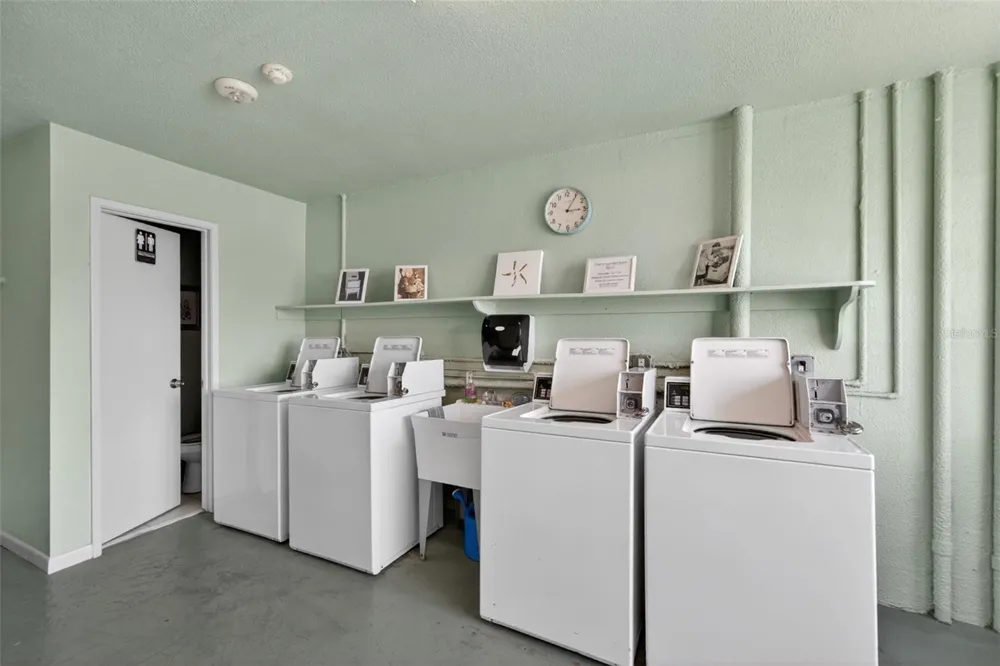 5925 SHORE BOULEVARD S #108 Gulfport, FL 33707