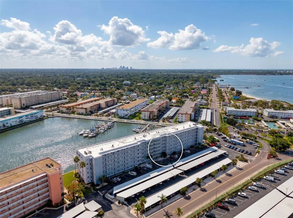 5925 SHORE BOULEVARD S #108 Gulfport, FL 33707