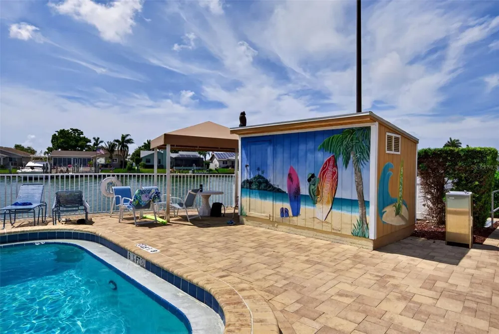 5925 SHORE BOULEVARD S #108 Gulfport, FL 33707