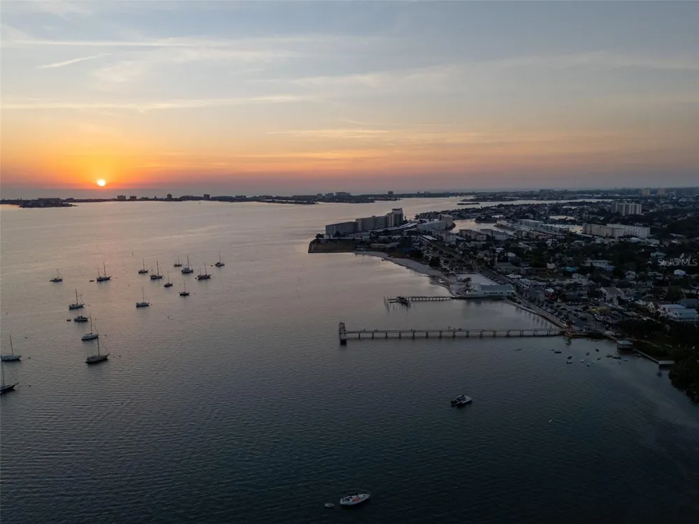 5925 SHORE BOULEVARD S #108 Gulfport, FL 33707