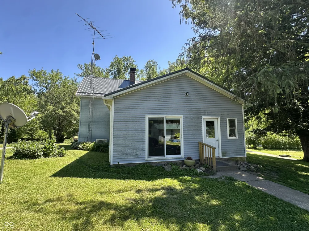 938 W 425 S Rockville, IN 47872