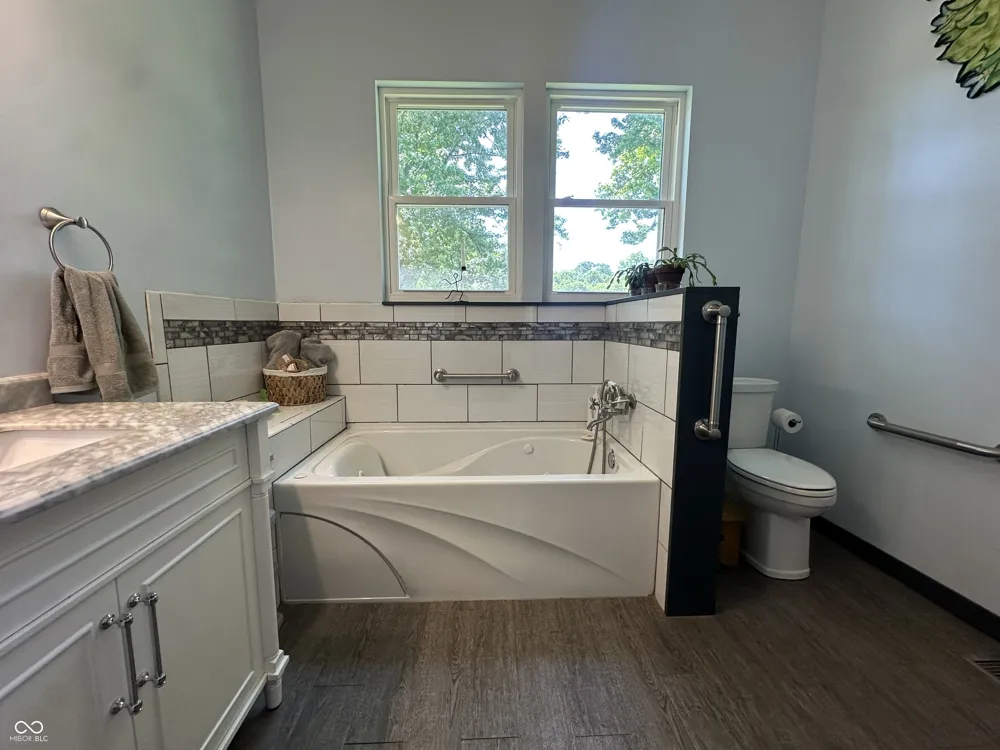 938 W 425 S Rockville, IN 47872