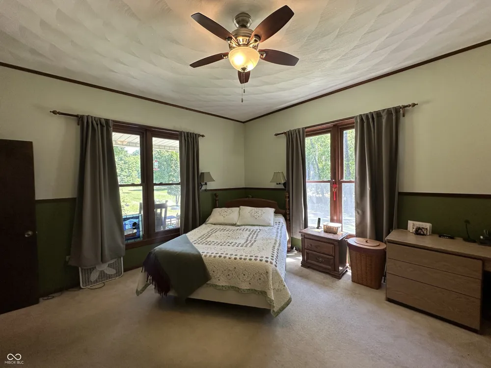 938 W 425 S Rockville, IN 47872