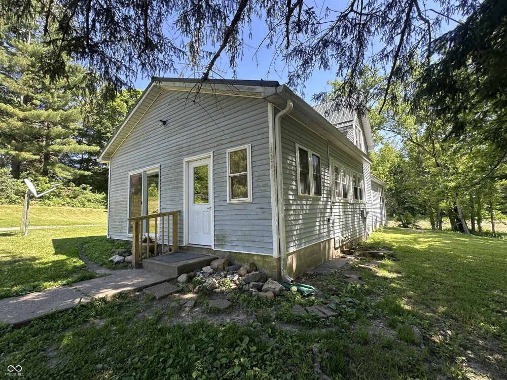 938 W 425 S Rockville, IN 47872