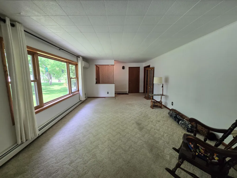 321 E Scharf Avenue Vergas, MN 56587
