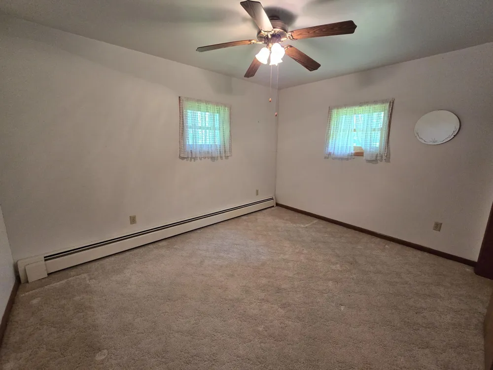 321 E Scharf Avenue Vergas, MN 56587