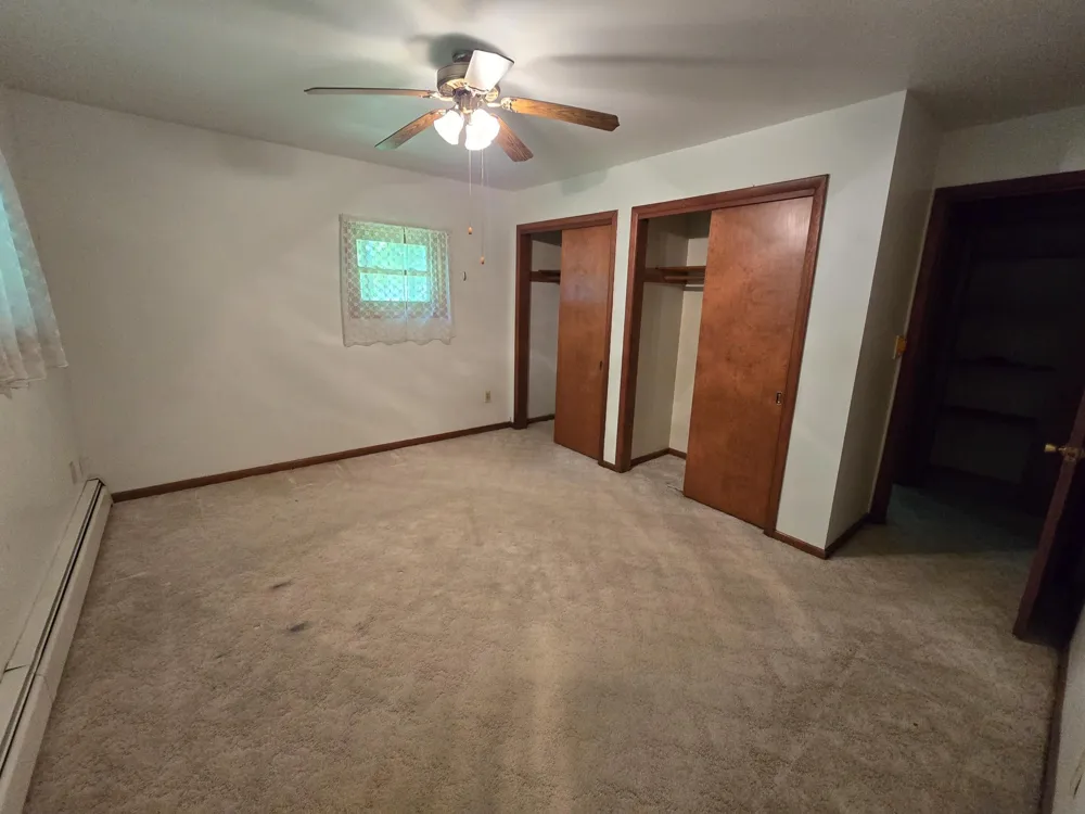 321 E Scharf Avenue Vergas, MN 56587
