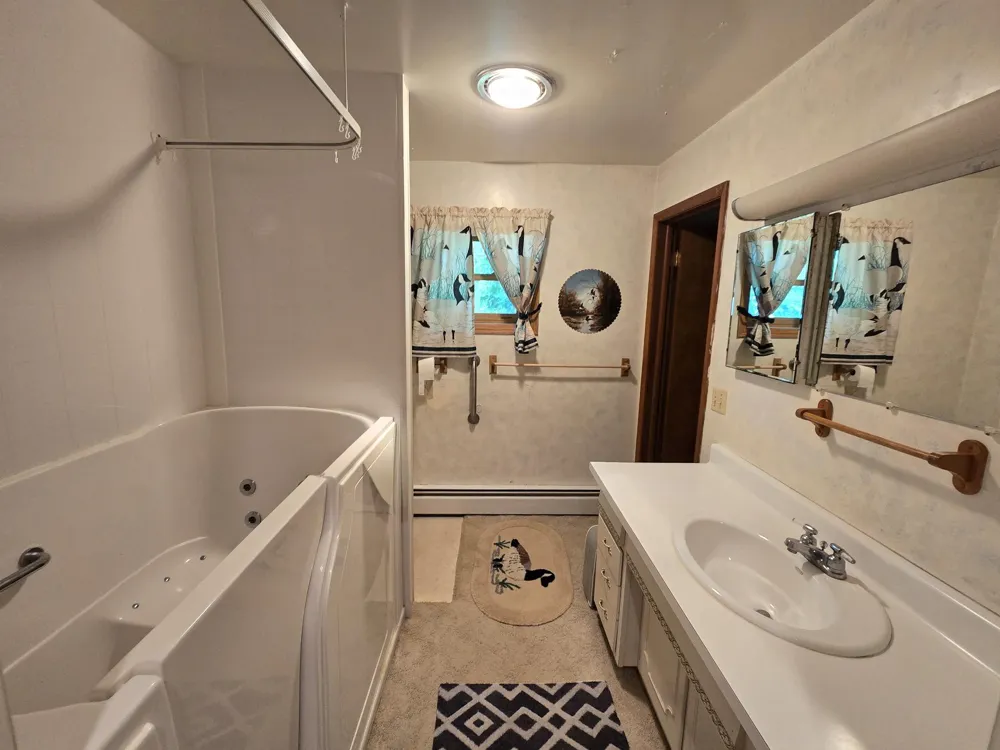 321 E Scharf Avenue Vergas, MN 56587