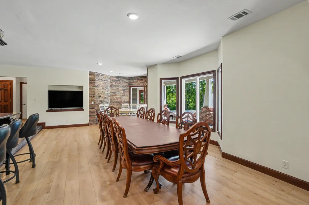 1662 66th Street Fennville, MI 49408