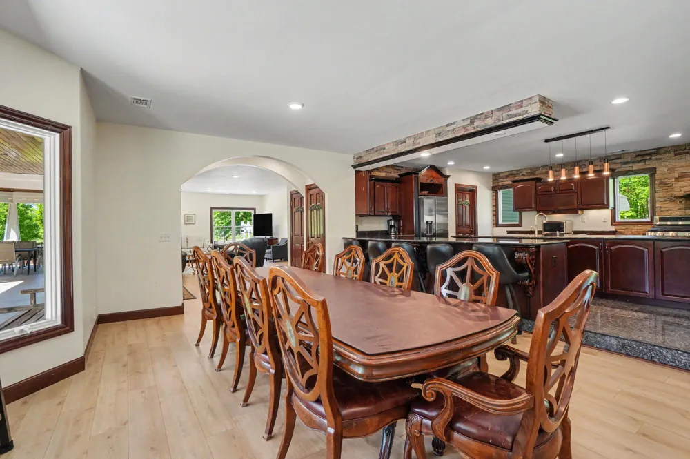 1662 66th Street Fennville, MI 49408