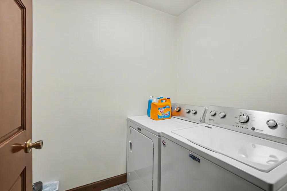 1662 66th Street Fennville, MI 49408