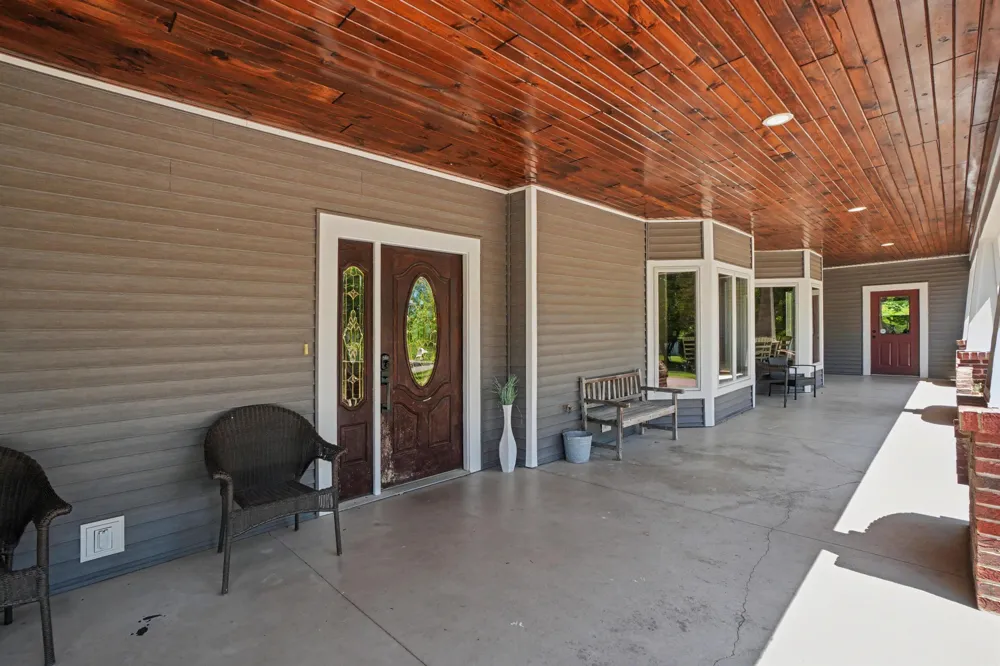 1662 66th Street Fennville, MI 49408