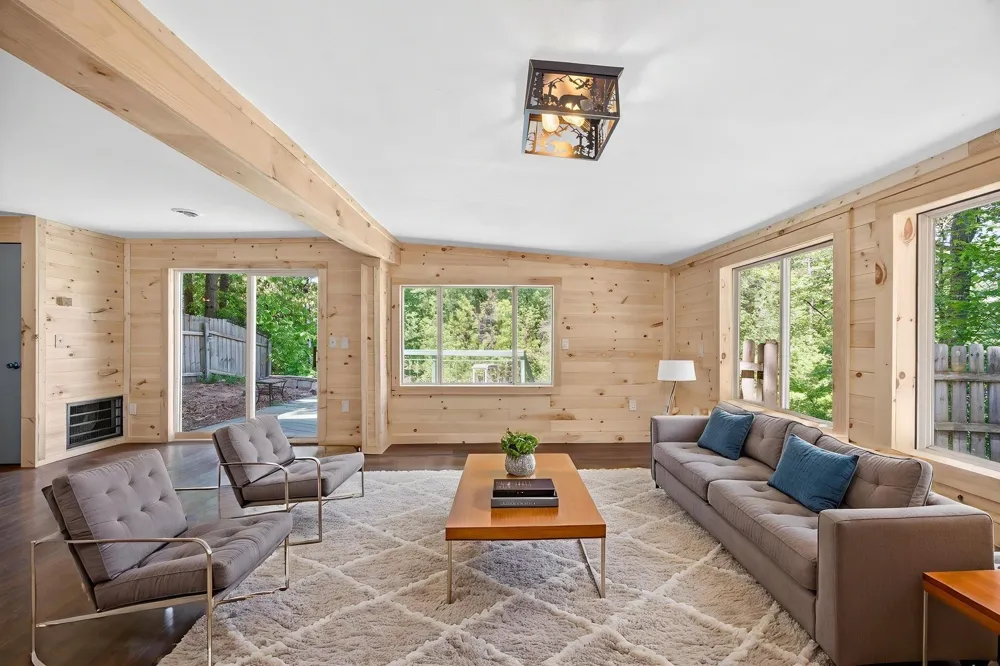 8538 W Haskell Lake Road Winterfield Township, MI 49665