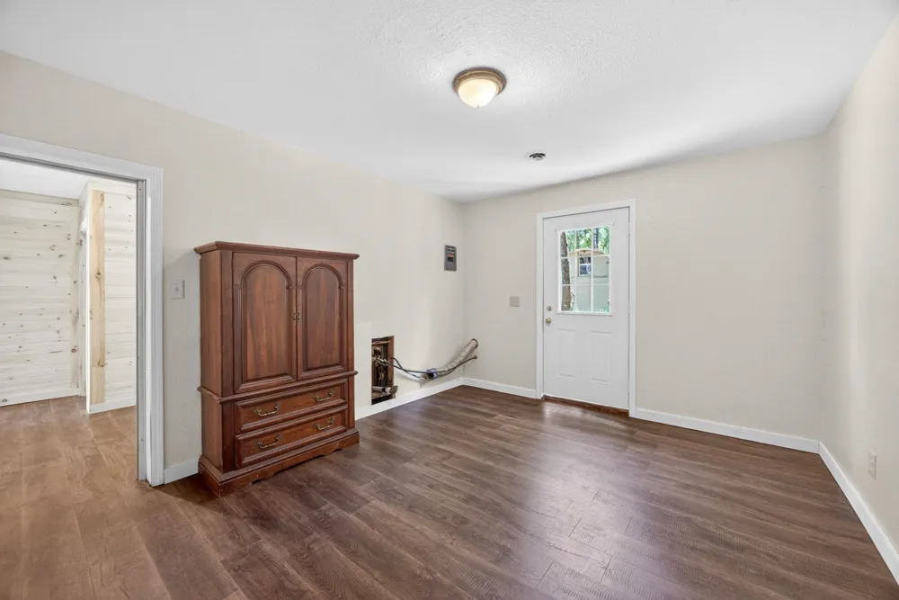 8538 W Haskell Lake Road Winterfield Township, MI 49665