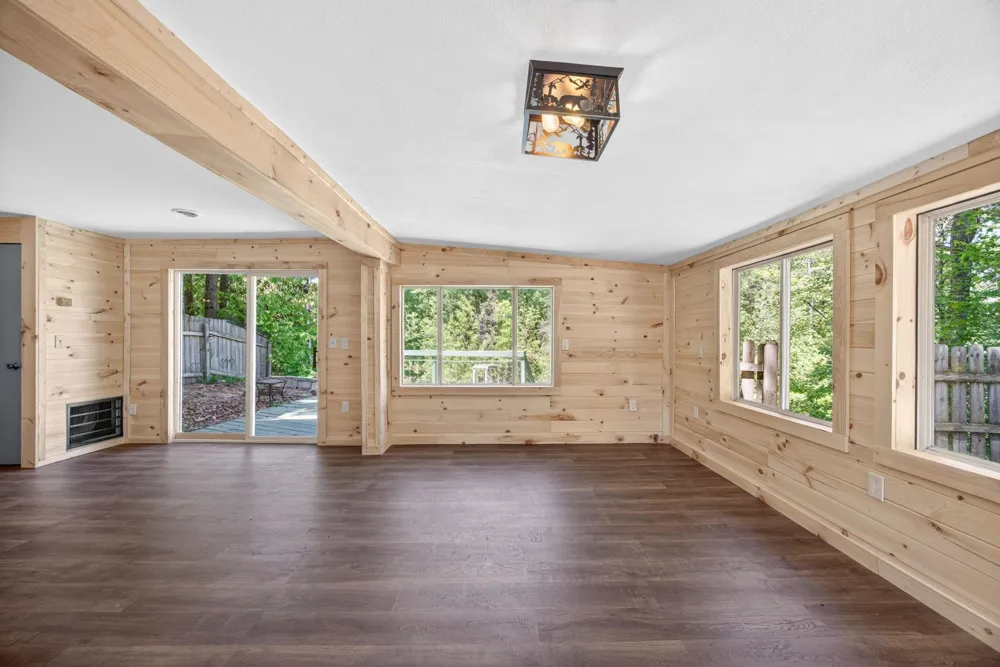 8538 W Haskell Lake Road Winterfield Township, MI 49665