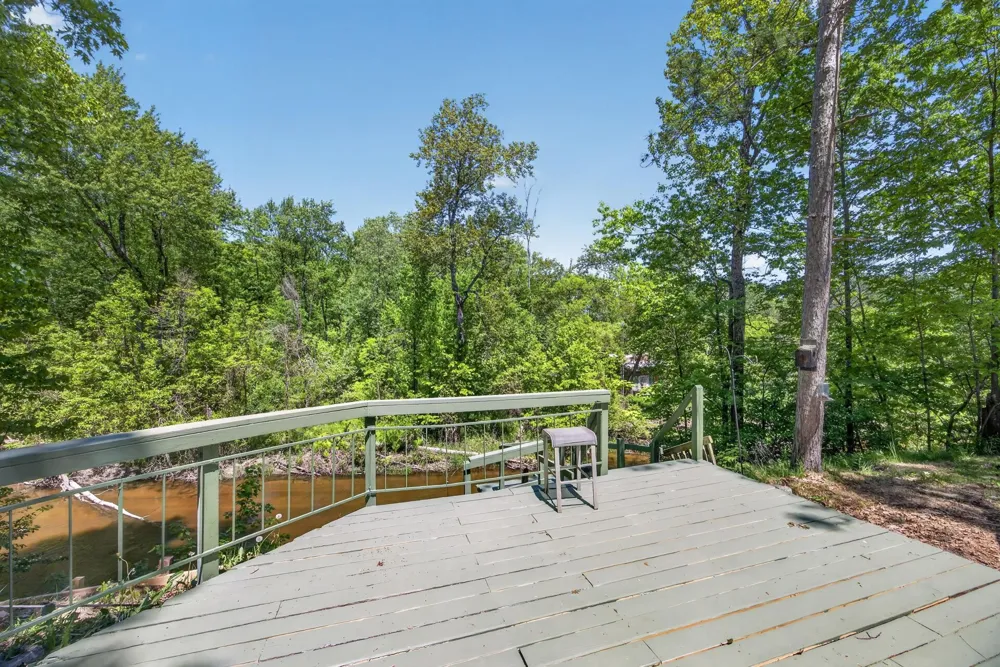 8538 W Haskell Lake Road Winterfield Township, MI 49665