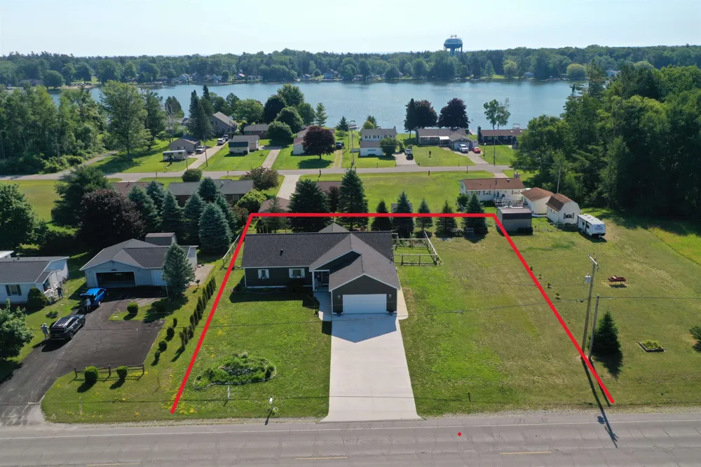 7580 W Cedar Lake Road Oscoda Charter Township, MI 48750