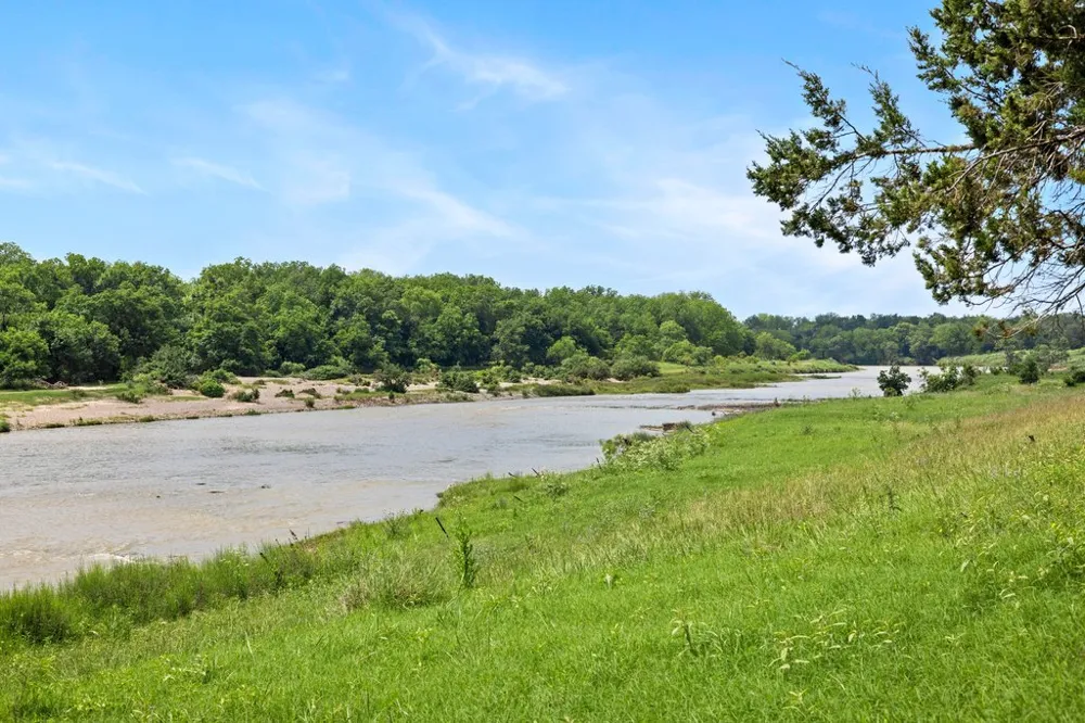 18855 FM 580 Lometa, TX 76853
