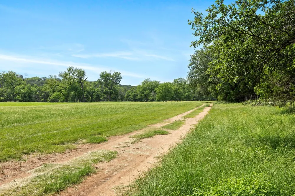 18855 FM 580 Lometa, TX 76853