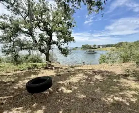 4215 Sunset Cliff Road Burnet, TX 78611
