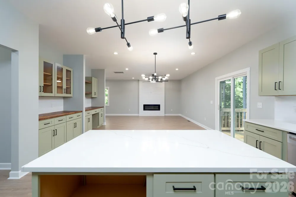 610 Queens Drive Dallas, NC 28034