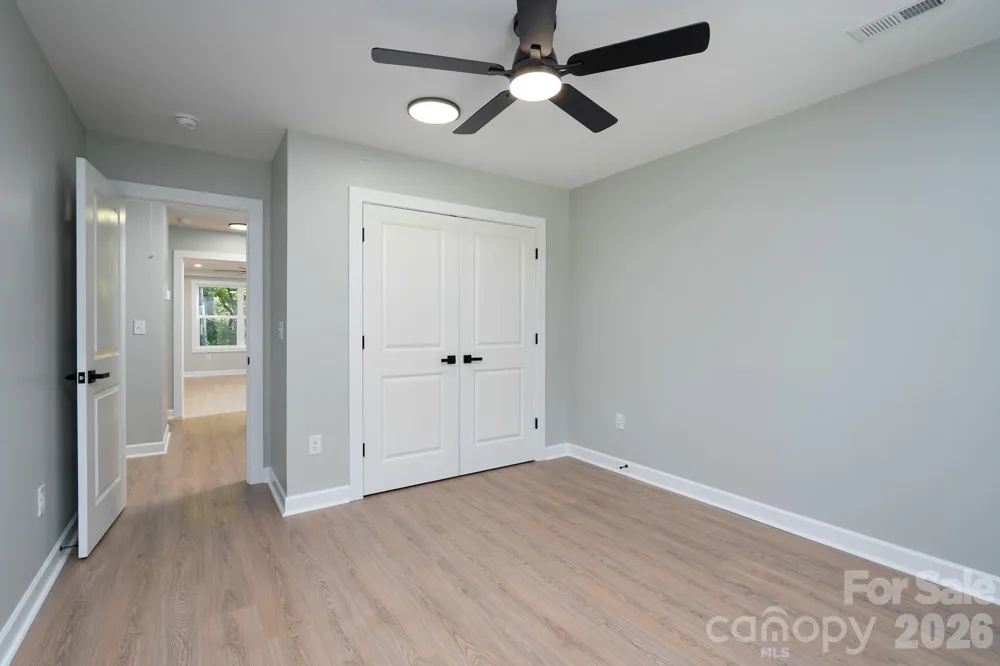 610 Queens Drive Dallas, NC 28034