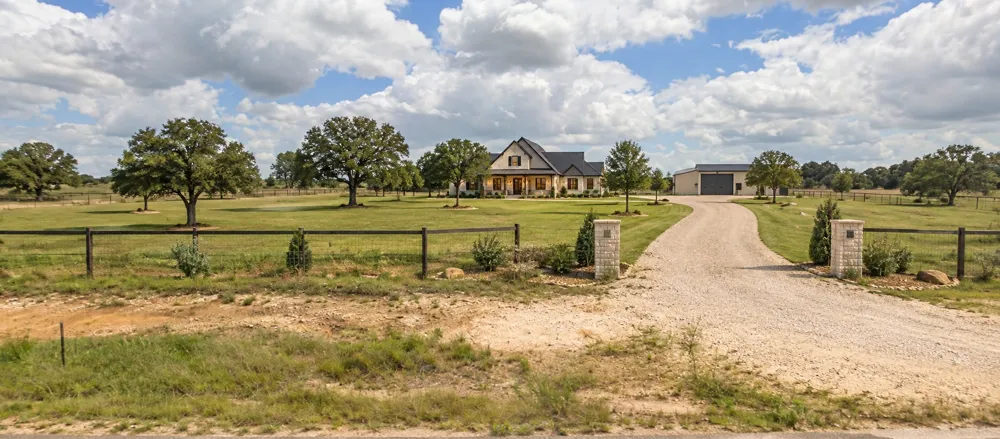 22 Creek Side Court Hillsboro, TX 76645