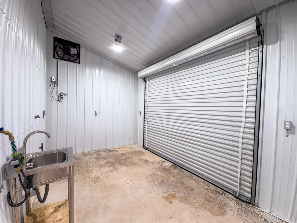 305 County Road 1145 Atlanta, TX 75551