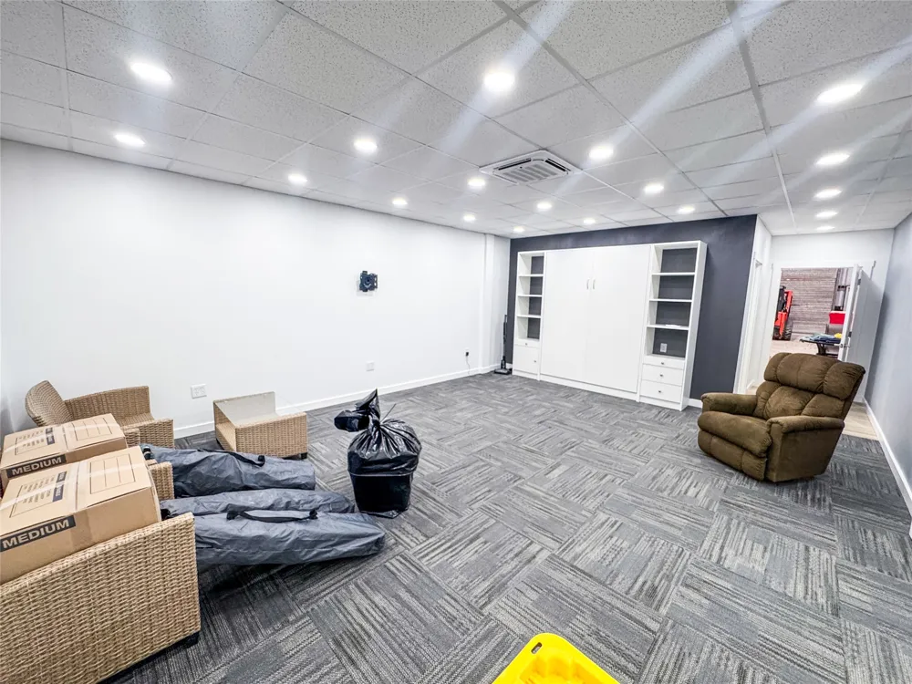 305 County Road 1145 Atlanta, TX 75551