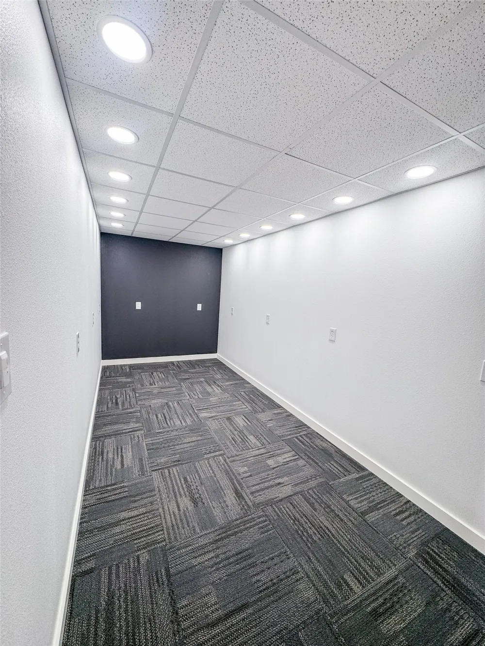 305 County Road 1145 Atlanta, TX 75551