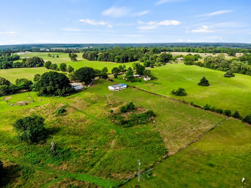 CR 4304 (Ranes Rd) Naples, TX 75568