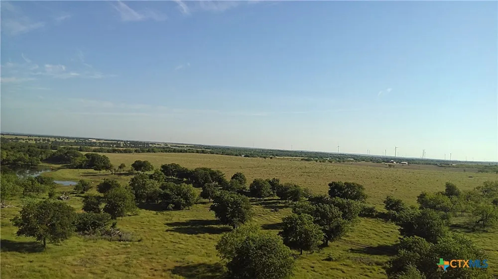 682 W Somers Lane Axtell, TX 76624