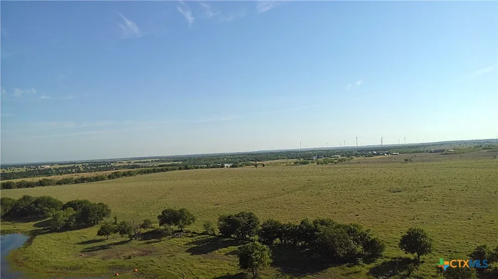 682 W Somers Lane Axtell, TX 76624
