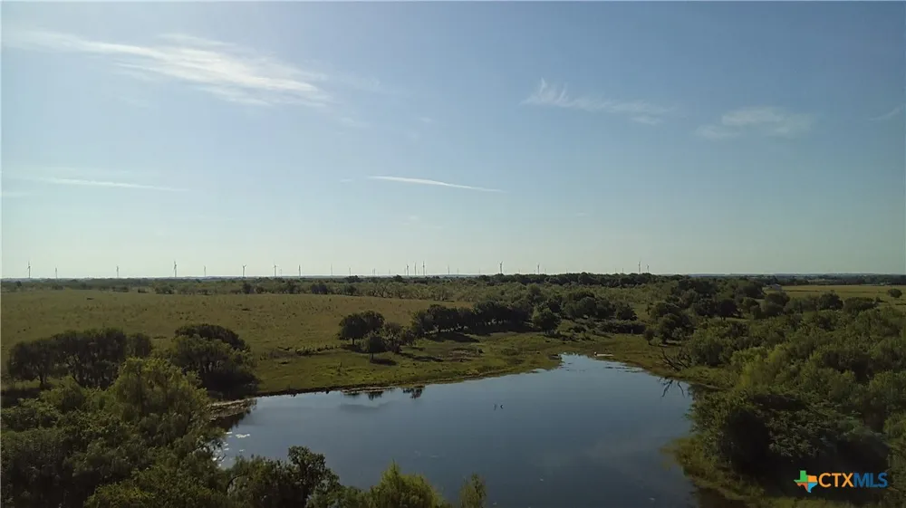 682 W Somers Lane Axtell, TX 76624