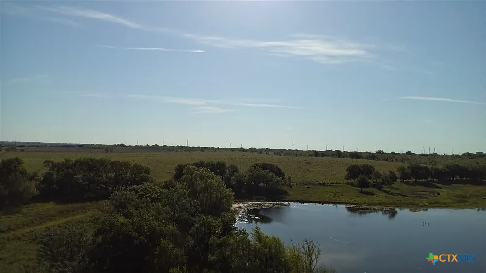 682 W Somers Lane Axtell, TX 76624