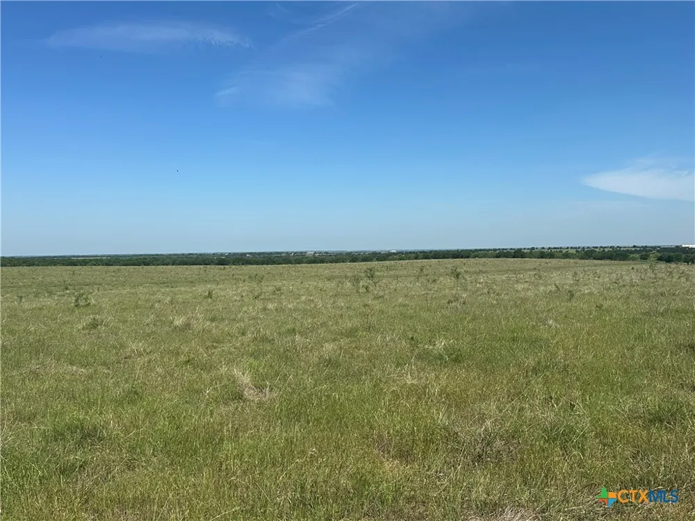 682 W Somers Lane Axtell, TX 76624