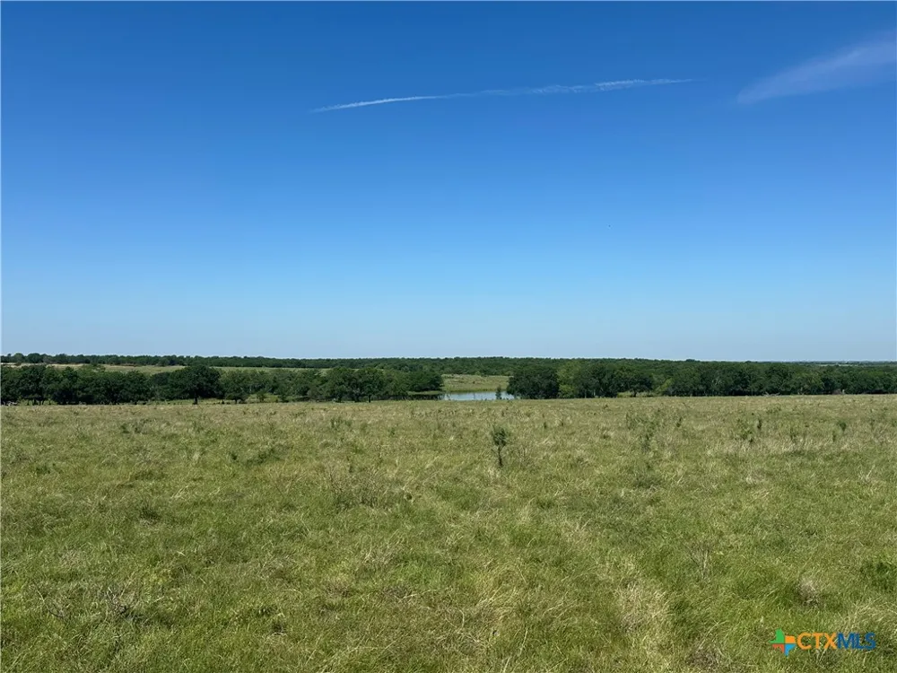 682 W Somers Lane Axtell, TX 76624