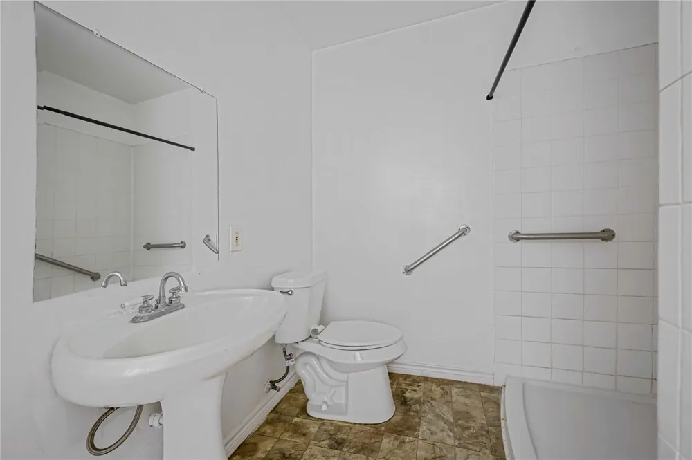 2621 Ayers Street Corpus Christi, TX 78404