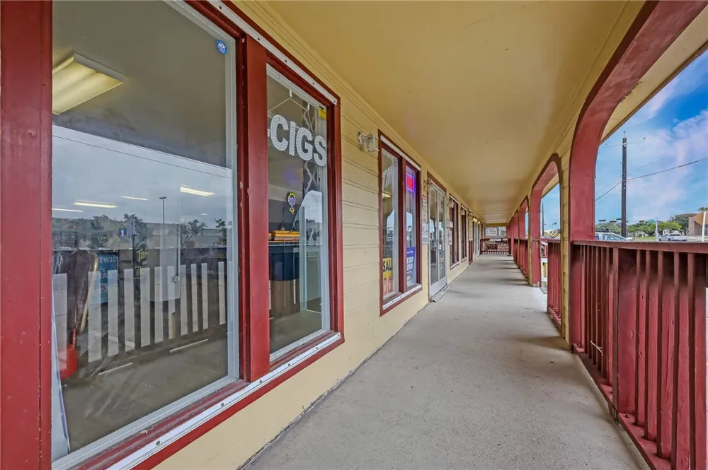 2621 Ayers Street Corpus Christi, TX 78404